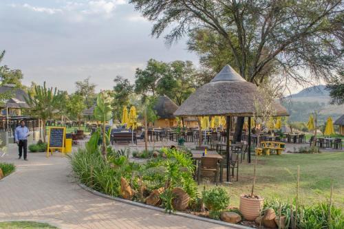 Lanseria Resort | Relaxing Retreat at Cradle Moon Lakeside Game Lodge