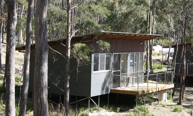 Rossarden Cabin | Pet-Friendly Getaway at Craggy Peaks - Rated 10/10!
