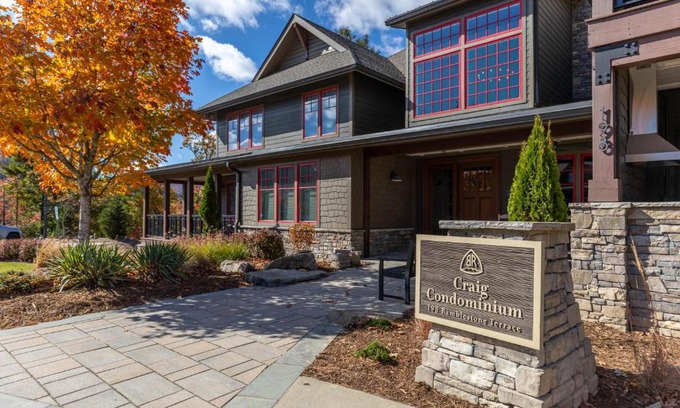 Lenoir House | Relax at Craig 304 - Family-Friendly Blue Ridge Mountain Escape