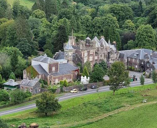 Abercwmboi Hotel | Enchanting Craig-Y-Nos Castle: Pet-Friendly Getaway Awaits