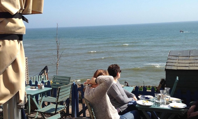 Crail House | Oceanfront Crail Getaway, East Neuk - Guest Rated 10/10