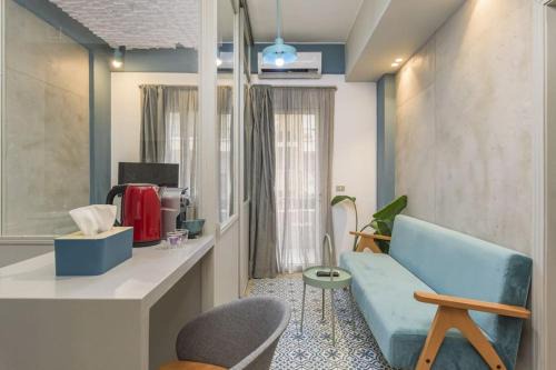 Mar Mikhael Apartment | Cozy Cranberry 1-BR in Mar Mikhael - Perfect for Families