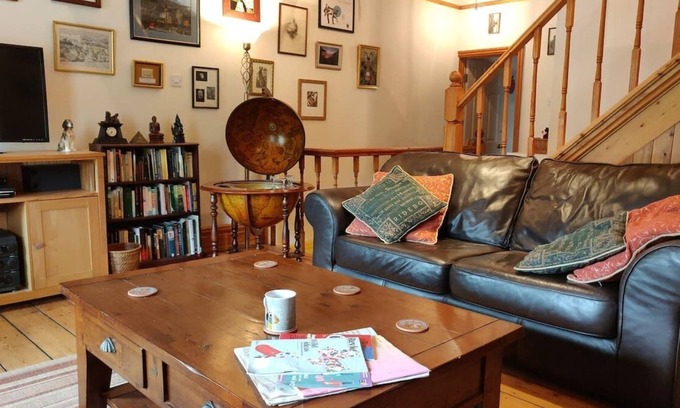 Port Talbot House | Creative Afan valley home. Ideal for families, friends, pets & mountain bikes.