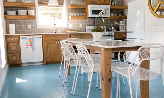 Fairhope House | Uniquely Designed Retreat with Pet-Friendly Amenities