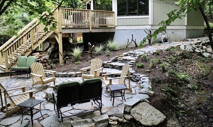 Beech Mountain House | Delightful Creekside Beech House with Family Amenities
