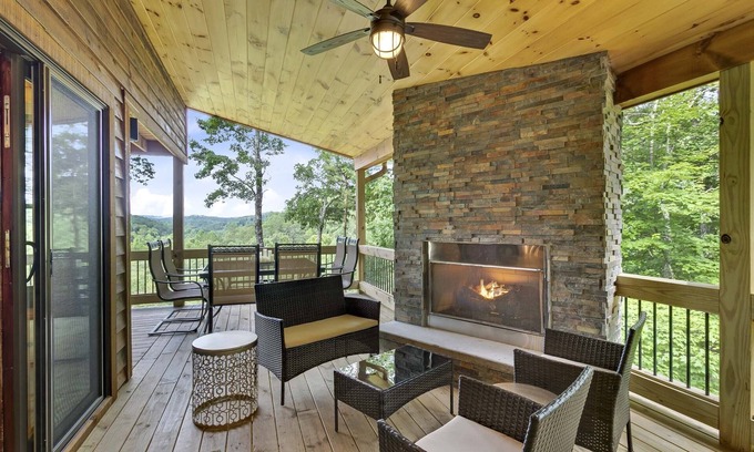 Williamstown Cabin | Scenic Creekside Cabin with Hot Tub and Breathtaking Views