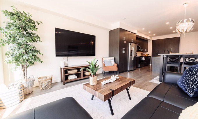 Okanagan-Similkameen House | Relaxing Creekside Oasis with Pool and Spa in Penticton