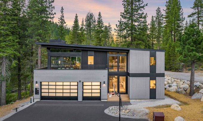 Olympic Valley House | Tranquil Creekside Retreat - Family-Friendly Near Tahoe