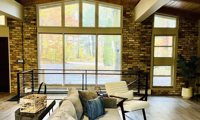 Fruitport House | Creekside: Secluded Sanctuary with Ocean View & Hot Tub