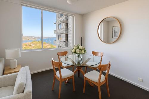 Cremorne Apartment | Renovated 1 Bedroom Unit in Charming Cremorne