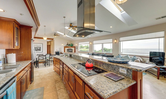 Crescent City House | Panoramic Ocean Views at Crescent City Getaway - Rated 9.8