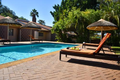 Selebi-Phikwe Hotel | Discover Comfort at Cresta Bosele Hotel with Pool & Dining