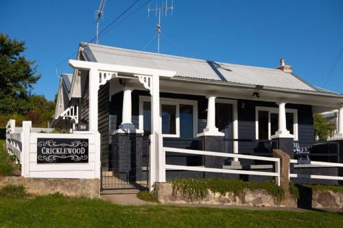 Daylesford House | Ideal Cricklewood: Family-Friendly Hotel with 8.8 Rating