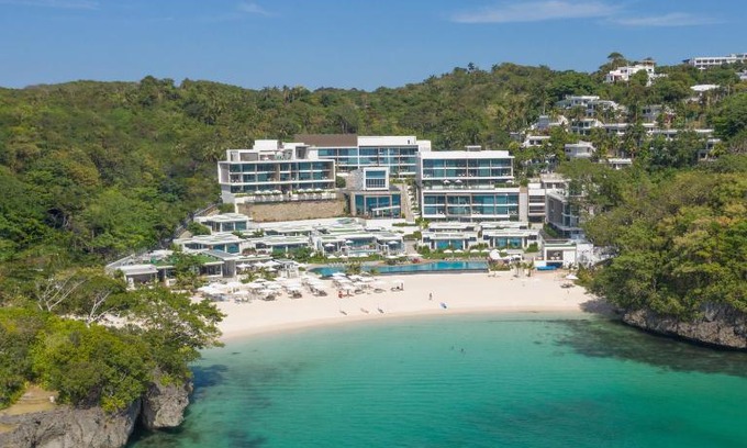 Yapak Resort | Elegant Crimson Resort and Spa Boracay with Ocean View