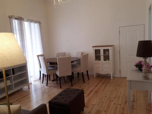 Santa Engracia Apartment | Experience Comfort at Crisapartment - Guest Rated 9.2/10