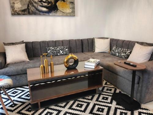 Essaouira Apartment | Top-Rated Cristal Appart: Family-Friendly Getaway Awaits