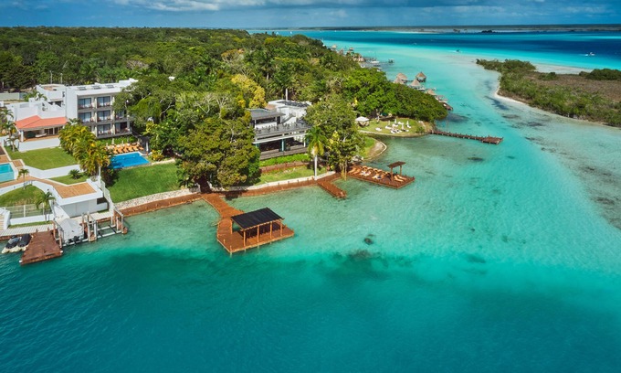 Chetumal Hotel | Relaxing Cristalino Lagoon Front Hotel with Pool & Spa