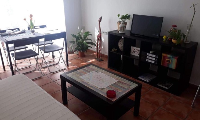 San Gil Apartment | Experience the Comfort at Cristinas Palace – Rated 9.3/10
