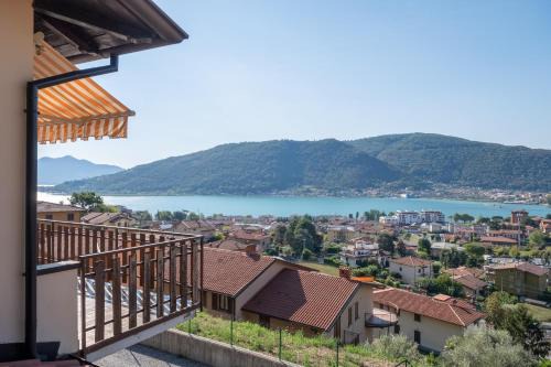 Sarnico Apartment | Family-Friendly Stay at Cristy: Highly Rated for Comfort