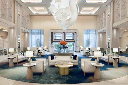 Las Vegas Resort | Indulge at Crockfords Las Vegas: 5-Star Resort Experience