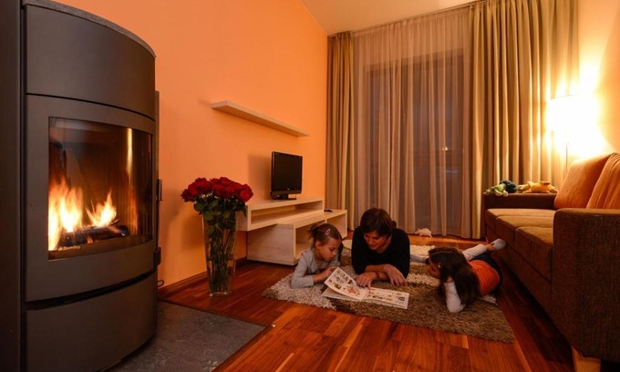 Strbske Pleso Apartment | Pet-Friendly Crocus Apartments 310, 507 with Spa & Hot Tub