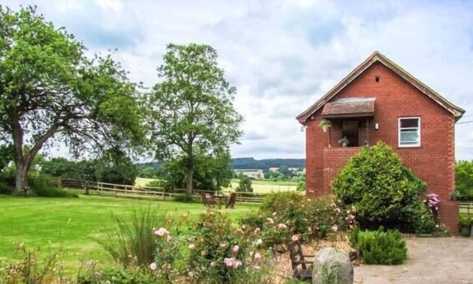 Aymestrey Cottage | Croft View