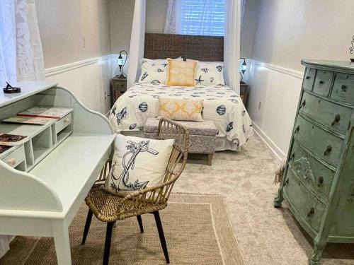 Lewes Apartment | Exclusive Oceanfront Guest Apartment Near Bike Trail