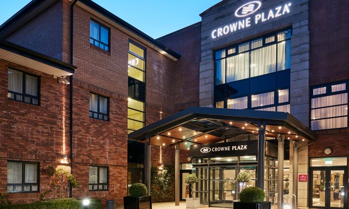 Belfast Hotel | Experience Comfort at Crowne Plaza Belfast, 4-Star Hotel