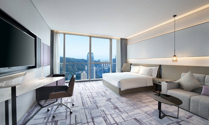 Xinghai Commercial Area Hotel | Stylish Stays at Crowne Plaza Dalian Xinghai, IHG Hotel
