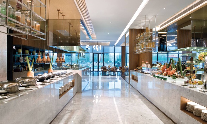 Jianggan Hotel | Experience Crowne Plaza Hangzhou Qiantang: Rated 9.8/10
