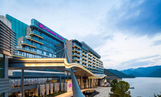 Xin'anjiang Resort | Discover Comfort at Crowne Plaza Hangzhou Thousand Island Lake