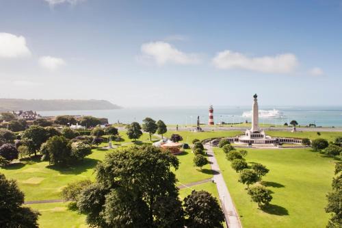 Barbican Hotel | Oceanfront Bliss at Crowne Plaza Plymouth, an IHG Hotel