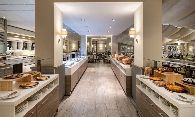 Aurelio Hotel | Relax at Crowne Plaza Rome-St. Peter's Hotel & Spa