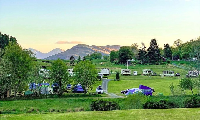 Balmaquein Resort | Pet-Friendly Escapes at Cruachan Caravan and Camping Farm