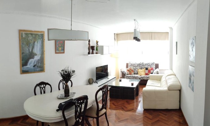O Milladoiro Apartment | Pet-Friendly Cruxa Apartments with Garage Included