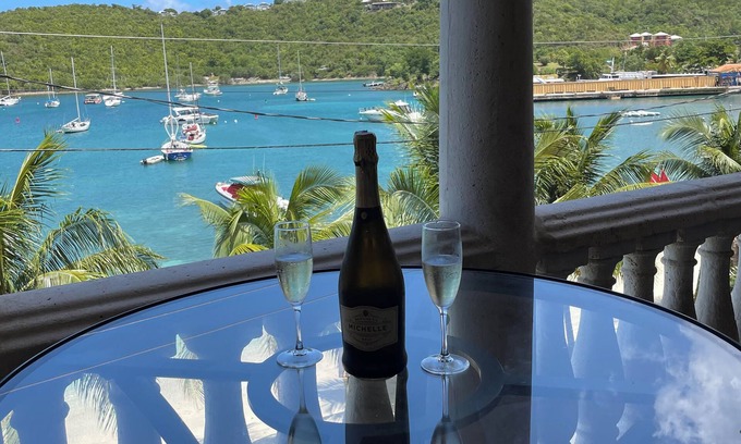 Great Cruz Bay Condo | Experience Cruz Harbor at Grand Bay: Top-Rated Condo Retreat