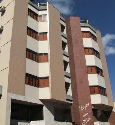 Macae Apartment | Oceanfront Crystal Apart Hotel with Pool & Hot Tub Access