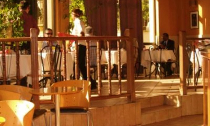 Asmara Hotel | Discover Crystal Hotel Asmara: Family-Friendly Retreat