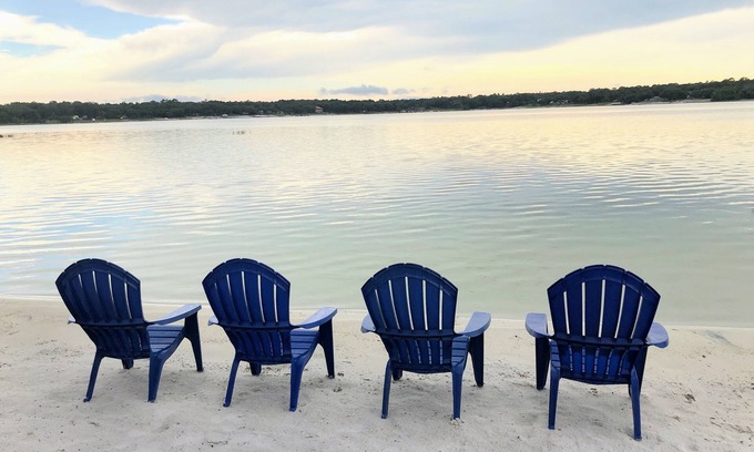 Keystone Heights Cottage | Relax at Crystal Lake Retreat with Pool & Ocean Views