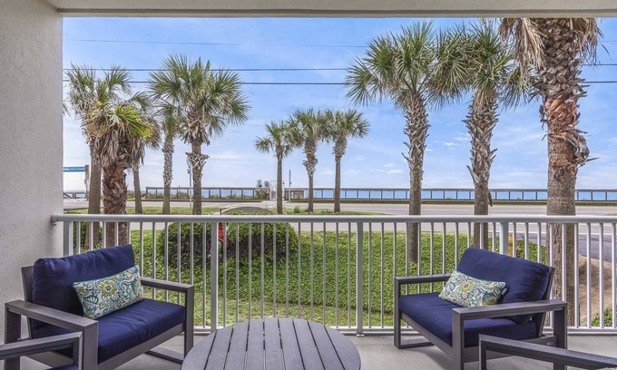 Avalon Beach Estates Condo | Pet-Friendly Crystal View 101 with Oceanfront Amenities