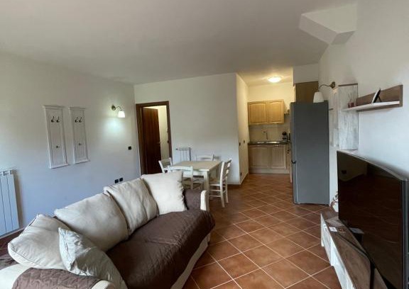 Castelnuovo Berardenga Apartment | Oceanfront CS Holiday: Guest Rated 9.5 with Spa & Views