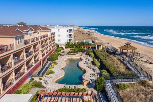 Kill Devil Hills House | Oceanfront Escape at CSC3E Afternoon Delight Hotel