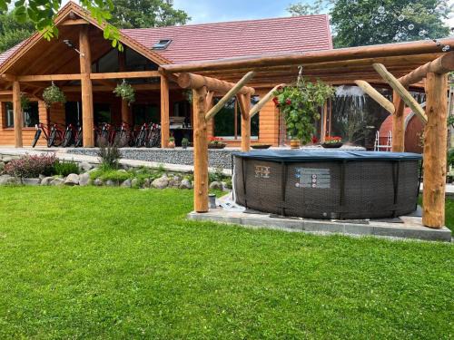 Eremitu Ski Chalet | Experience Csodál-Lak: 4-Star Oceanfront Retreat