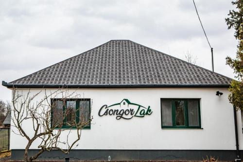 Nyiregyhaza Apartment | Guest Rated 10/10 at Csongor Lak - Family-Friendly Retreat