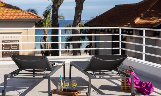 Mondello Villa | Elegant Cube 67 Villa: Child-Friendly Stay, Rated 9.8/10