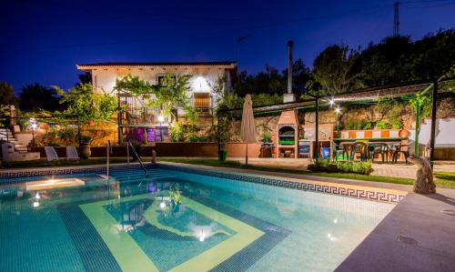 Ardales House | Discover Cubo's Casa El Pantanillo: Family-Friendly Oasis