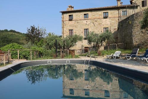 Castel d'Arno House | Discover Castel D Arno Guest House in Assisi, 9.8 Rated