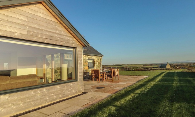 Holyhead Cottage | Cuddfan