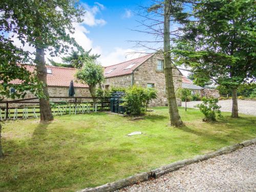 Old Bewick House | Discover Cuddy's Croft: 4-Star Stay with Breakfast & Kitchen
