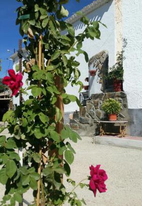 Benamaurel House | Wonderful Cueva de la Abuela: Family-Friendly Escape